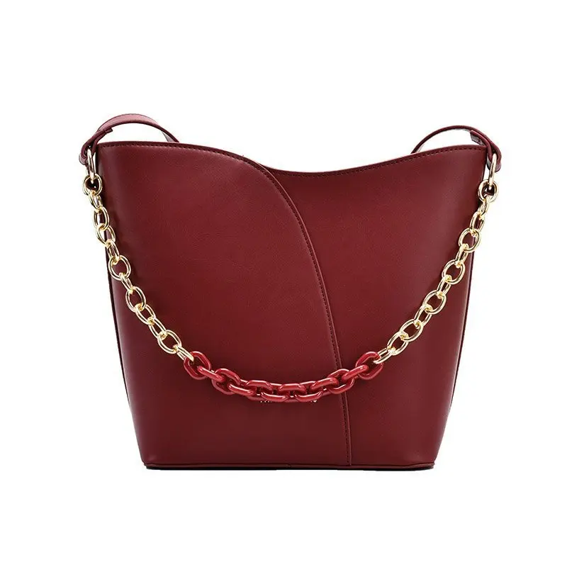 

Fashion net red envelope 2021 new fashion women's bag shoulder slung large capacity bucket bag instead of hair