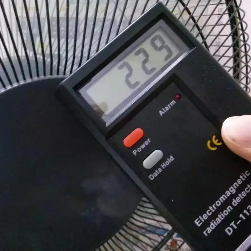 Ручной ЖК-цифровой детектор электромагнитного поля излучения EMF профессиональный измеритель Дозиметр Тестер инструмент для измерения радиации