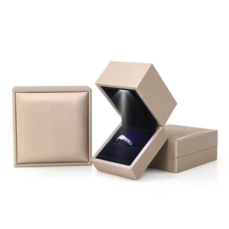 

LED Light Jewelry Display Bracelet Necklace Wedding Engagement Ring Box Storage Case Holder Gift 2 Colors