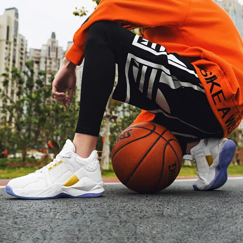 High top Breathable Mesh Basketball Training Shoes Men Superstar Unisex Basketball Shoes Fashion Street Athletic Male Sneakers