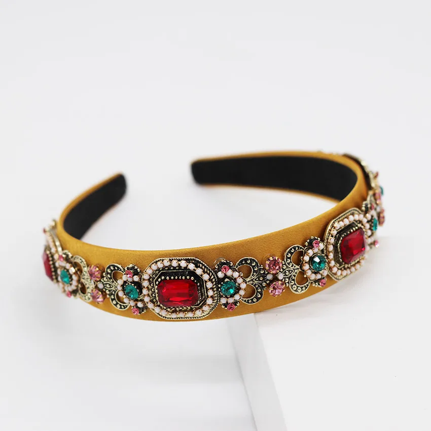 

2019 Baroque Court Crown Retro Cross Wide Headband Hairpin Bridal Headband Bee Beetle Geometric Ball Leisure Show Hair Hoop