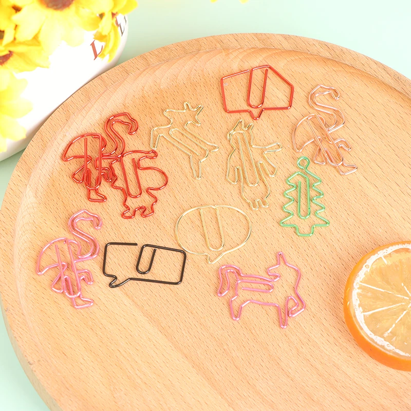 

Brand New 8-piece Set Of Flamingo Little Prince Unicorn Little Mermaid Bookmark Paper Clip Hollow Metal Binder Office Supplies