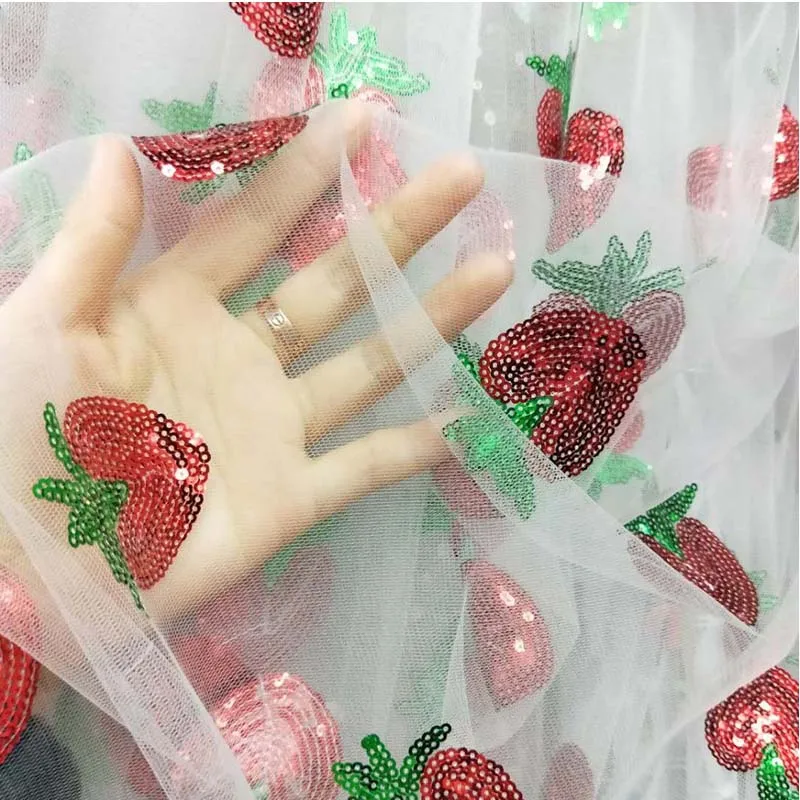 Мягкие полупрозрачные блестки сетчатая ткань с вышивкой клубники для свадебного