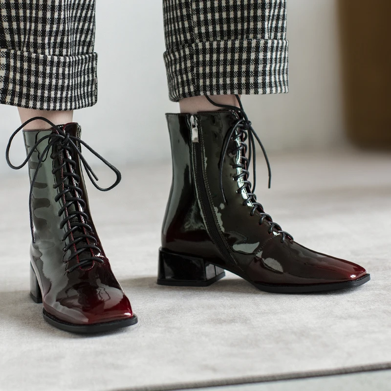 Online Ukuran 34-43 Patent Kulit Wanita Boots Round Toe Sepatu Wanita Merek Mewah Tinggi Atas Sepatu Anti-selip Wanita Pergelangan Kaki Martins