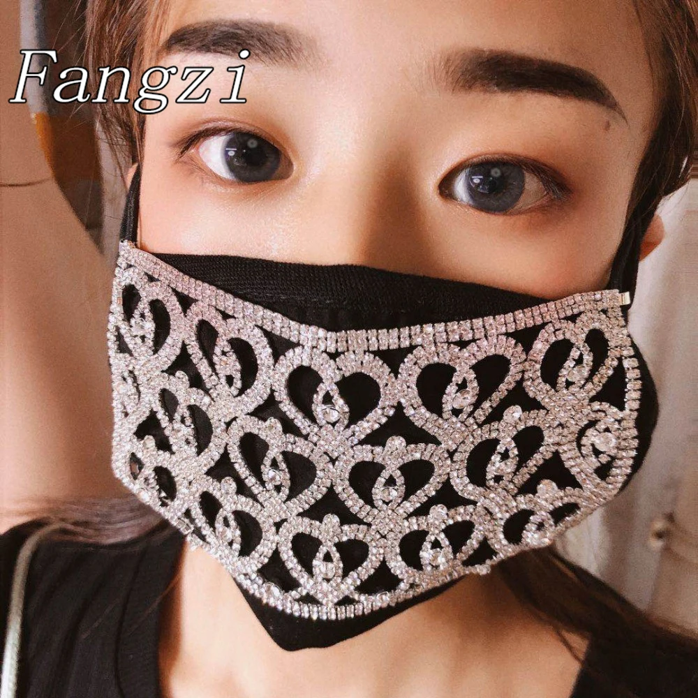 

Роскошные украшения, маска в форме сердца с блестящими бриллиантами для хэллоуивечерние, женская модная эластичная маска с кристаллами, ук...