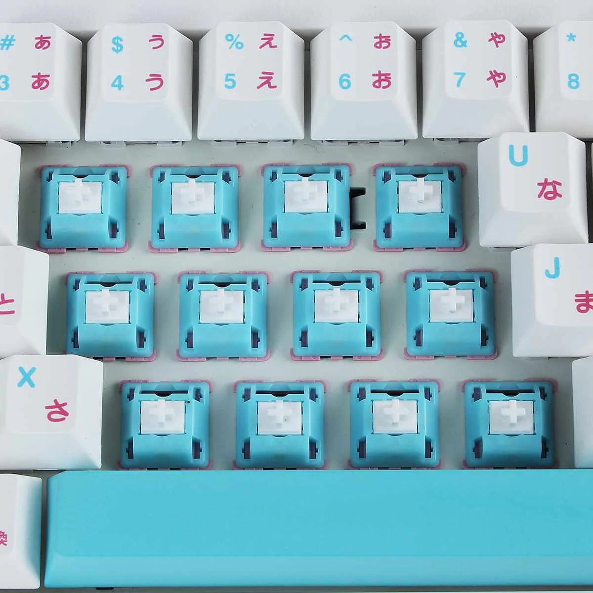 

FEKER Switch 110 Keys Tactile Mechanical Switch like holy panda 67g 3Pin Undefined DIY Switches for Mechanical Keyboard