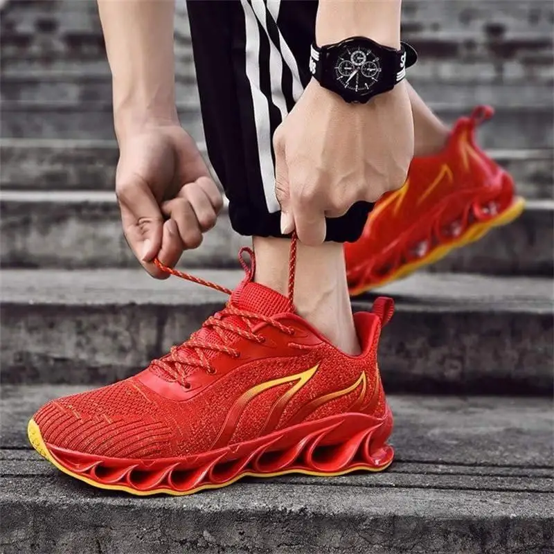 Новые мужские кроссовки 9908 дышащие легкие уличные узор пламя в стиле хип хоп