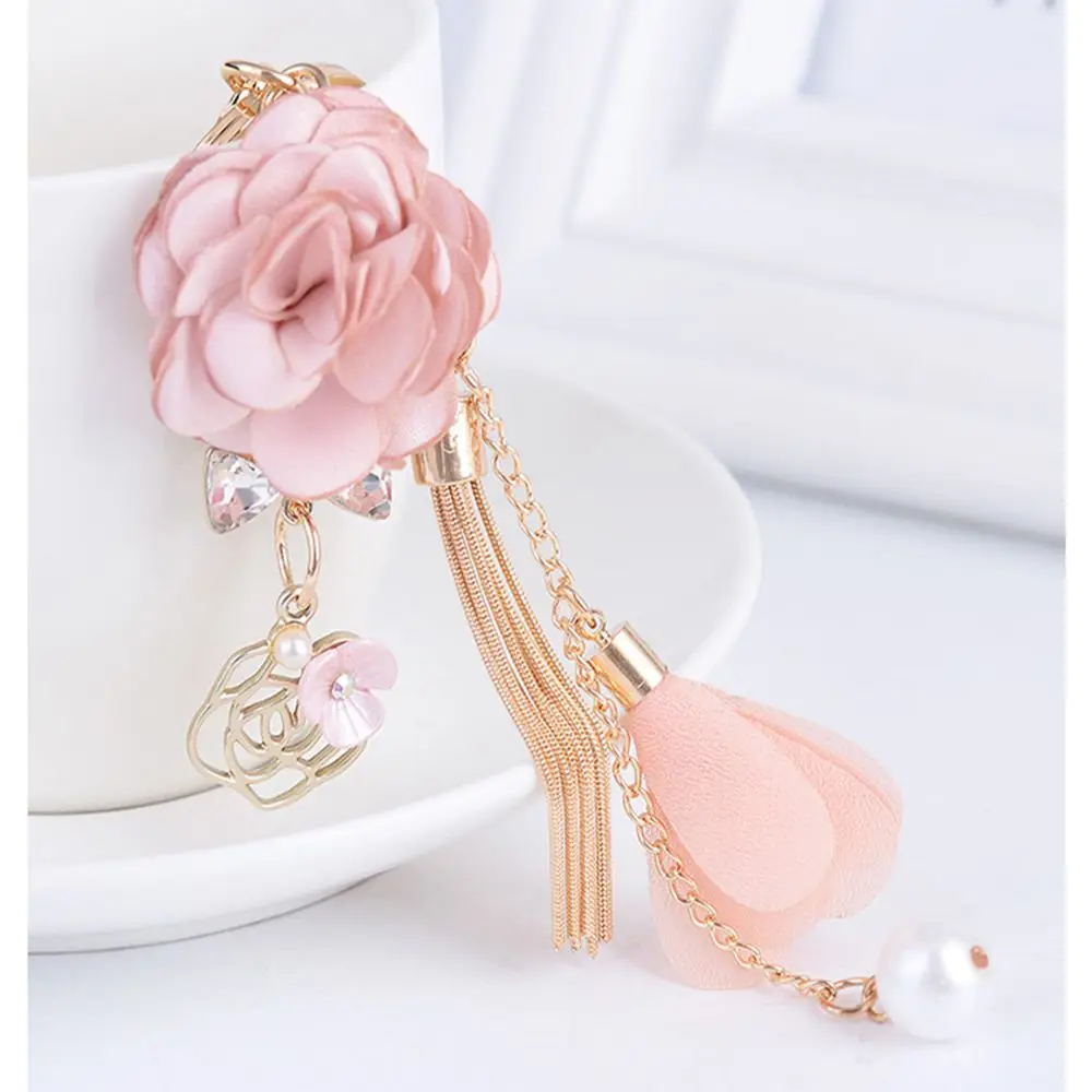 

Charm Pink Rose Flowers Keychain Women Romantic Bag Pendant Camellia Flowers Key Chain Tassel Key Ring Jewelry Gifts trinket