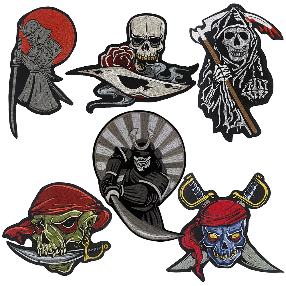 Parches bordados de calavera de samurái japonés, espada, hacha, cuchillo de póker, insignia de hierro, accesorio de motociclista