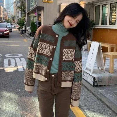 

CMAZ Korean Chic Internet Hot Sweater Women's 2021 Autumn New Short Mori Style Retro Color Matching Long Sleeve Knitted Cardigan