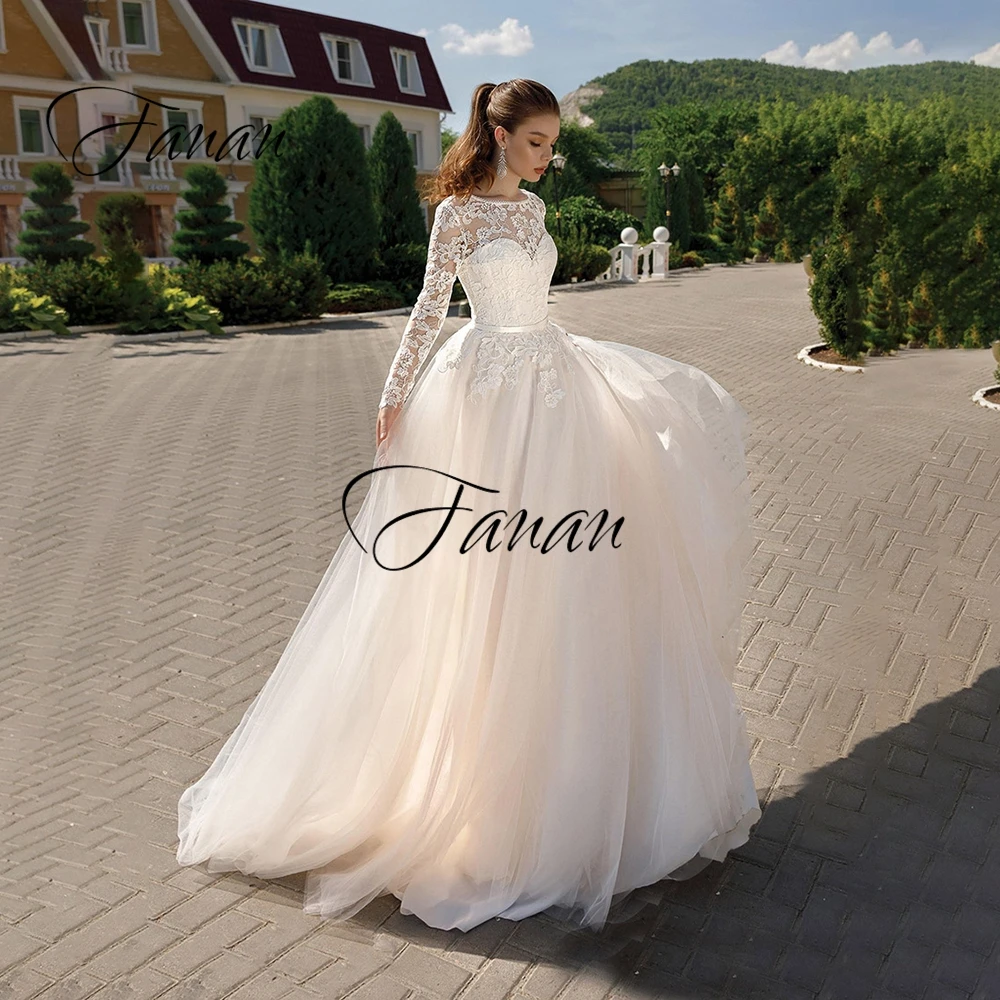 

New Scoop Neck Long Sleeve Lace Appliques Wedding Dress Backless A-Line Tulle Sweep Train Bridal Gown robe de soirée de mariage
