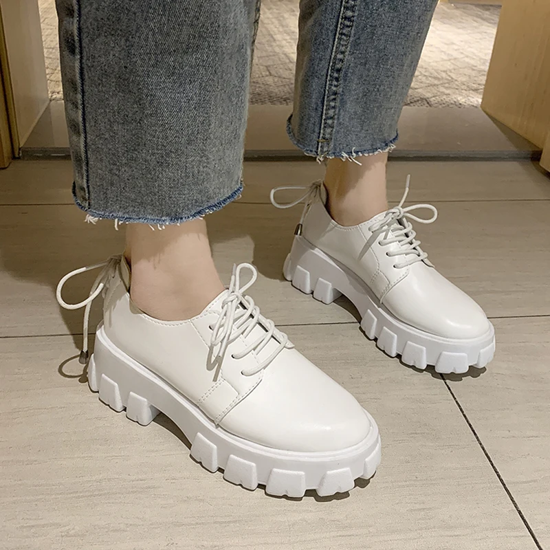 

Women's Shoes Platform Female Footwear Oxfords Loafers With Fur Modis Casual Sneaker All-Match British Style Black Flats Autumn