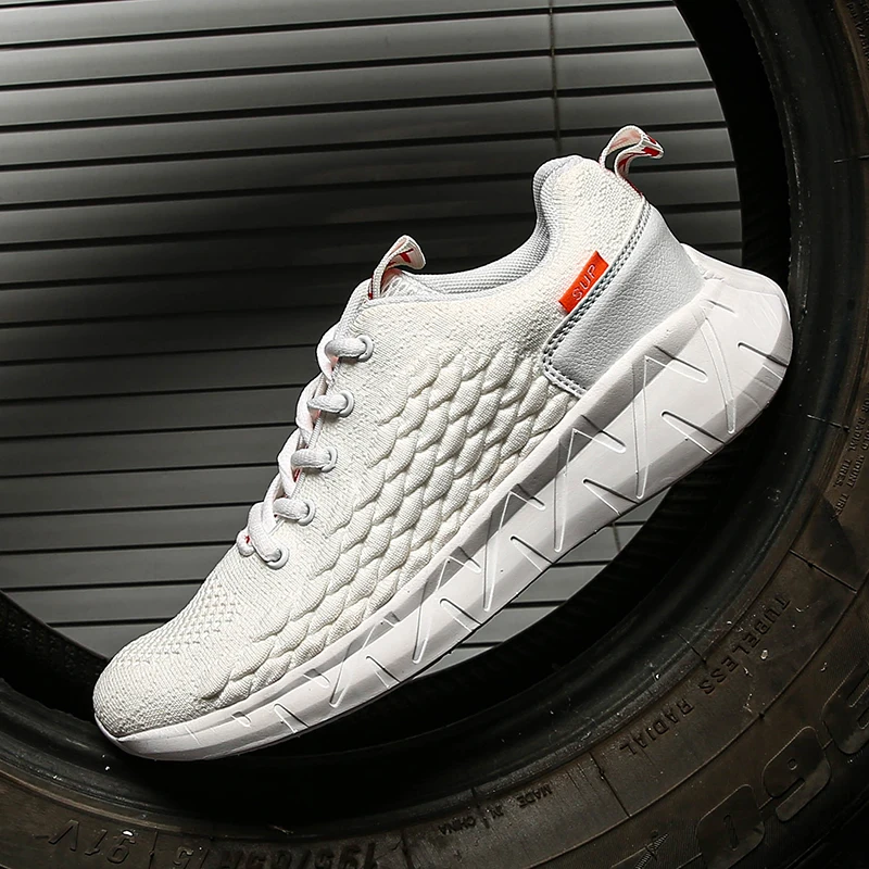 

Men's sports shoes mesh breathable running shoes men's lightweight soft thick bottom lace up wear resistant men's sports shoes