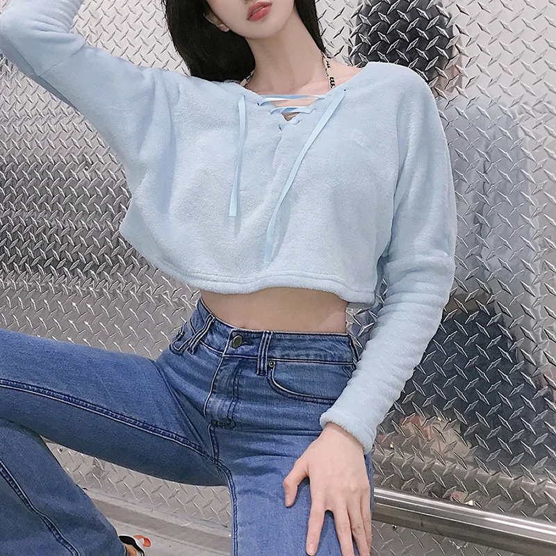 

2021 Winter Fashion Ladies Casual All-match Top New Light Blue Loose Strap Long Sleeve Loose Strapless Plush Sweater