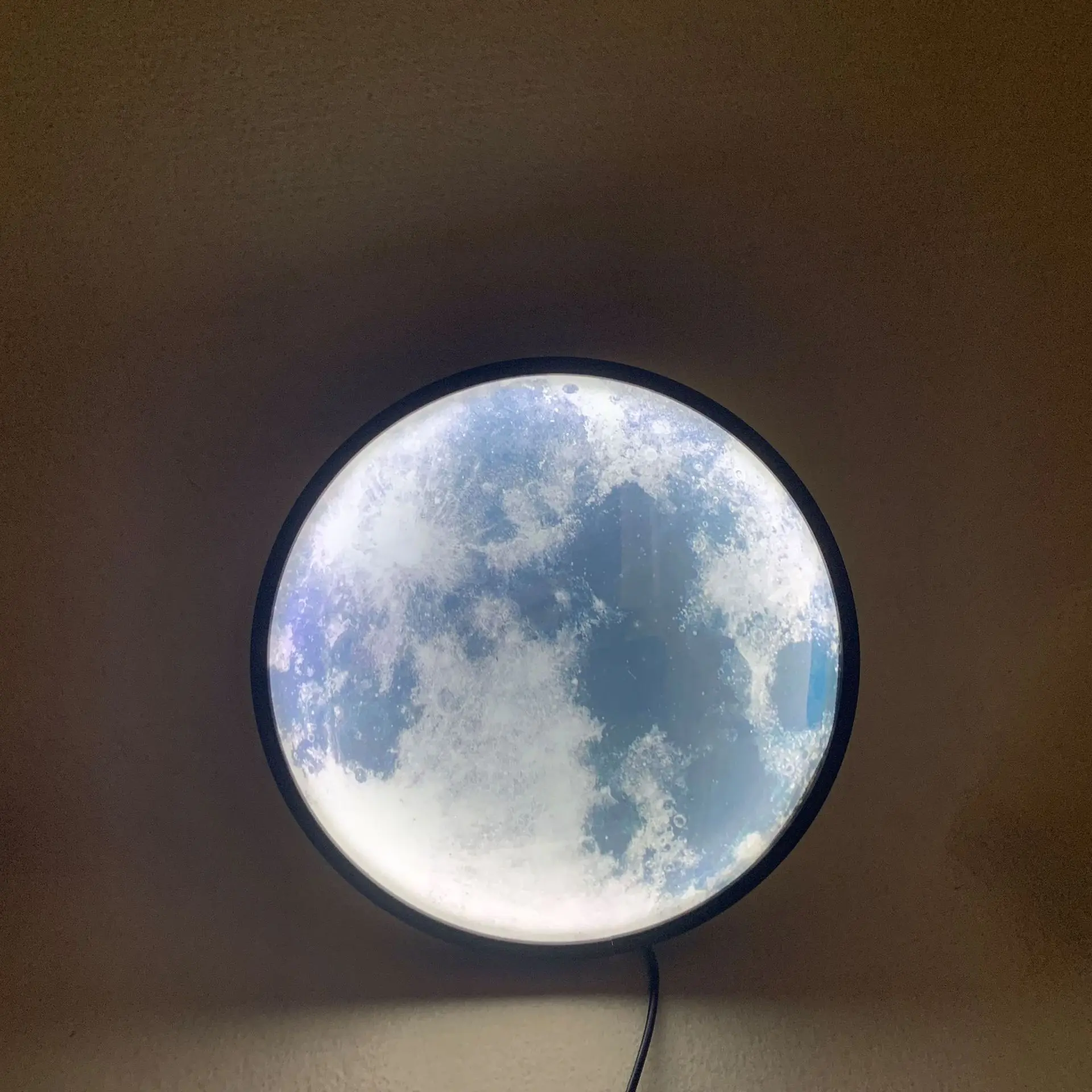 2020 New 25CM INS Style Moon Makeup Mirror Led Night Light USB powered LED Romantic moonlight fixture Home Decoration Lunar Lamp | Лампы и