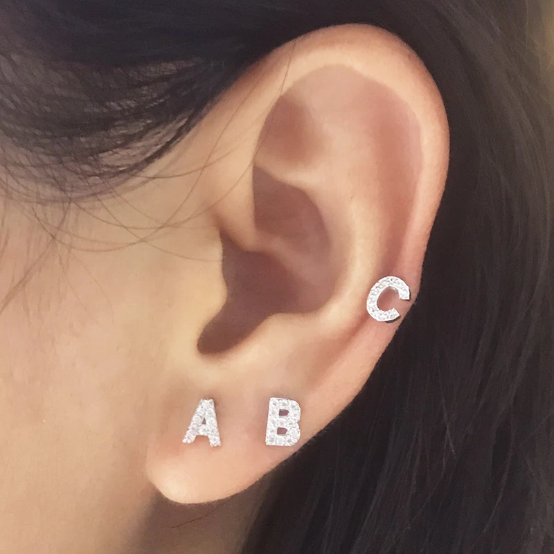Sellsets 1 шт. 16 г в виде стальной штанги Изящные 26 букв CZ ухо траг Daith Cartilage Rook пирсинг Сережка-гвоздик Ювелирная