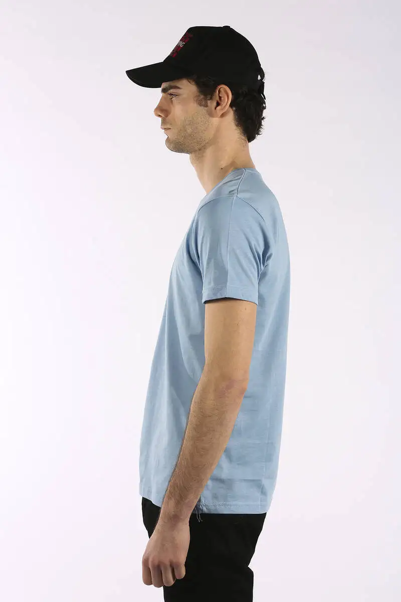 

Mens Light Blue Basic Crew Neck T-shirt
