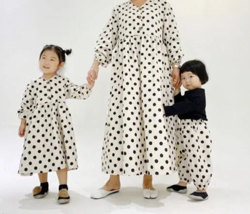 

New Fashion Clothes Kids Dresses For Girls Dress Dot Print Girls Princess Dress Long Sleeve Children Costume 1-6 Year