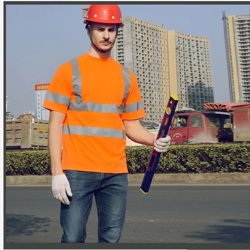 Светоотражающая футболка для безопасности дорожного строительства