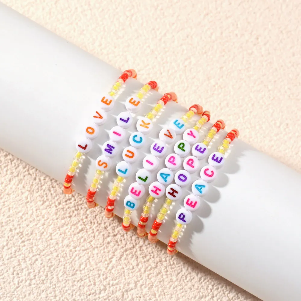 

Bracelets 2022 Letter Custom Bracelet Women Rainbow PEACE LOVE HAPPY Pulseras Bohemian Handmade Multicolor Jewelry Gift