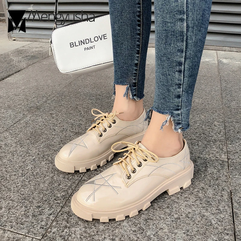 Консервативные студенческие Туфли-оксфорды из лакированной кожи женские броги