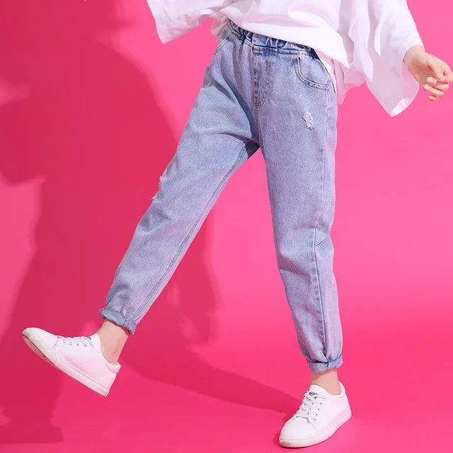 

Girls jeans 2020 spring summer new Korean children kids jeans children baby hole casual sports denim trousers pants