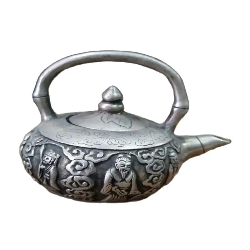 Медный чайник с резьбой в античном стиле | Дом и сад