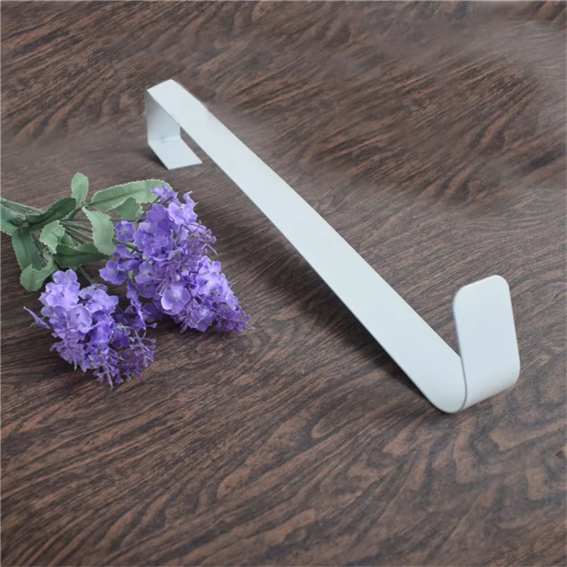 

2PCS 15 Inch Metal Wreath Hanger Over The Door Hooks Christmas Garland Holders Seasonal Home Storage Organizer