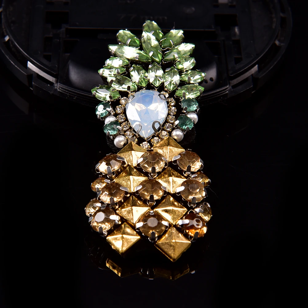 Аппликация в виде ананаса стразы из бисера нашивка для одежды сумок обуви