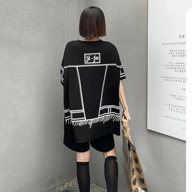 

[EAM] Women Black Big Size Casual Oattern Printed T-shirt New Round Neck Half Sleeve Loose Fashion Tide Summer 2021 1DD7494