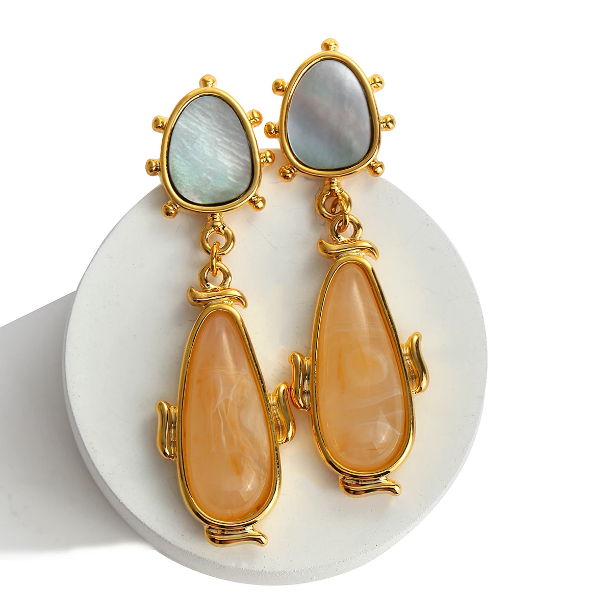

AENSOA Vintage Stone Shell Geometric Drop Earrings For Women Elegant Acrylic Long Earrings Pendant Statement Party Jewelry 2021