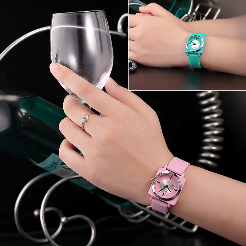 Модные трендовые женские кварцевые часы с квадратным силиконовым циферблатом