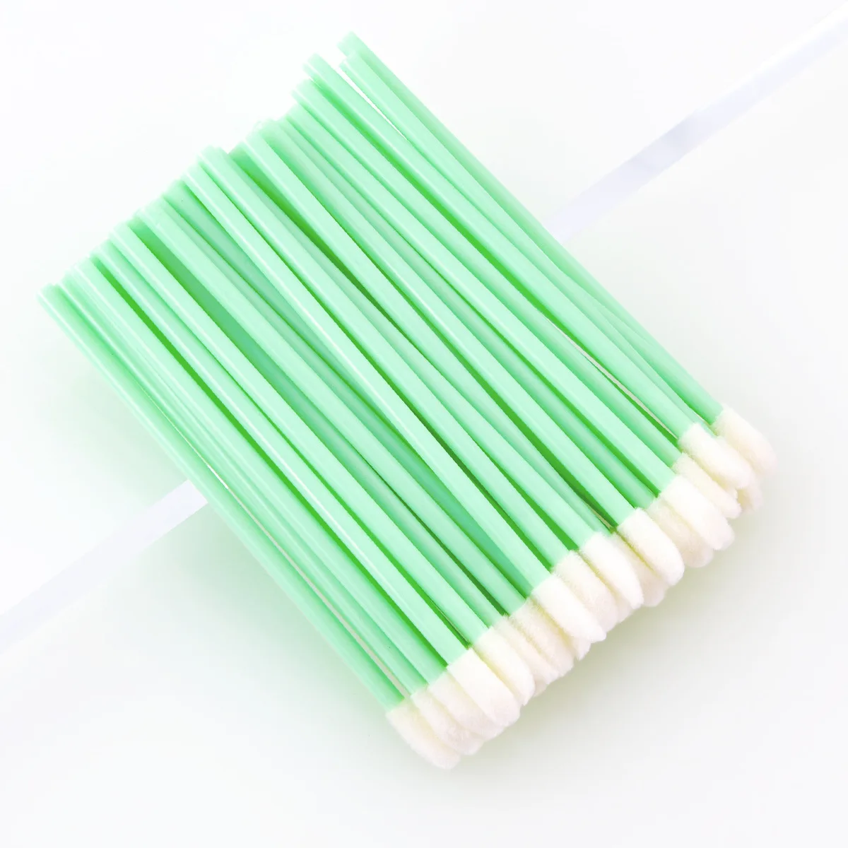 

50pcs Disposable Lip Brush Stick Lip Brush Head Lip Brush Stick Lip Brush Portable Mini Makeup Tool Simple,convenient and safe
