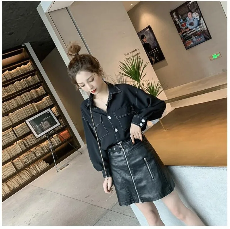 

White Blouse Women 2020 Spring Two Pockets Shirt Female Blouse Tops Long Sleeve Casual Turn-down Collar Women Loose Blouses