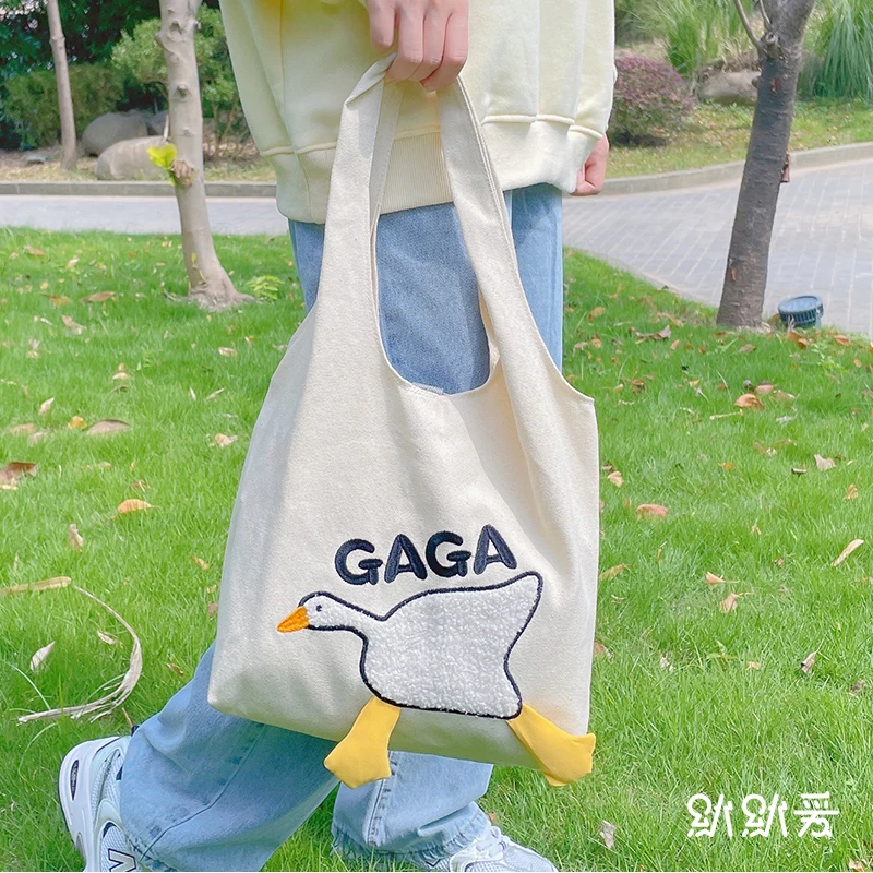 

Lamb Fabric Shoulder Bag For Women Cartoon Duck Canvas Handbag Tote Large Capacity Shopper Bags Cute Soft Bags For Girls WY401