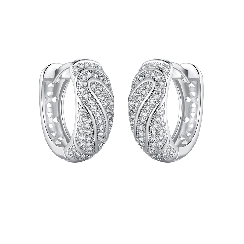 Silver MAIKALE, трендовые круглые серьги-гвоздики для женщин, позолоченные сережки в форме сердца с кубическим цирконием, модное ювелирное изделие, подарок - Окраска металла: Silver