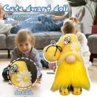 Пчелиный фестиваль карликовая кукла земля гном кукла вязаная шляпа кривая шея куклы ювелирные изделия кукла домашняя комната кулон спальня настольное украшение