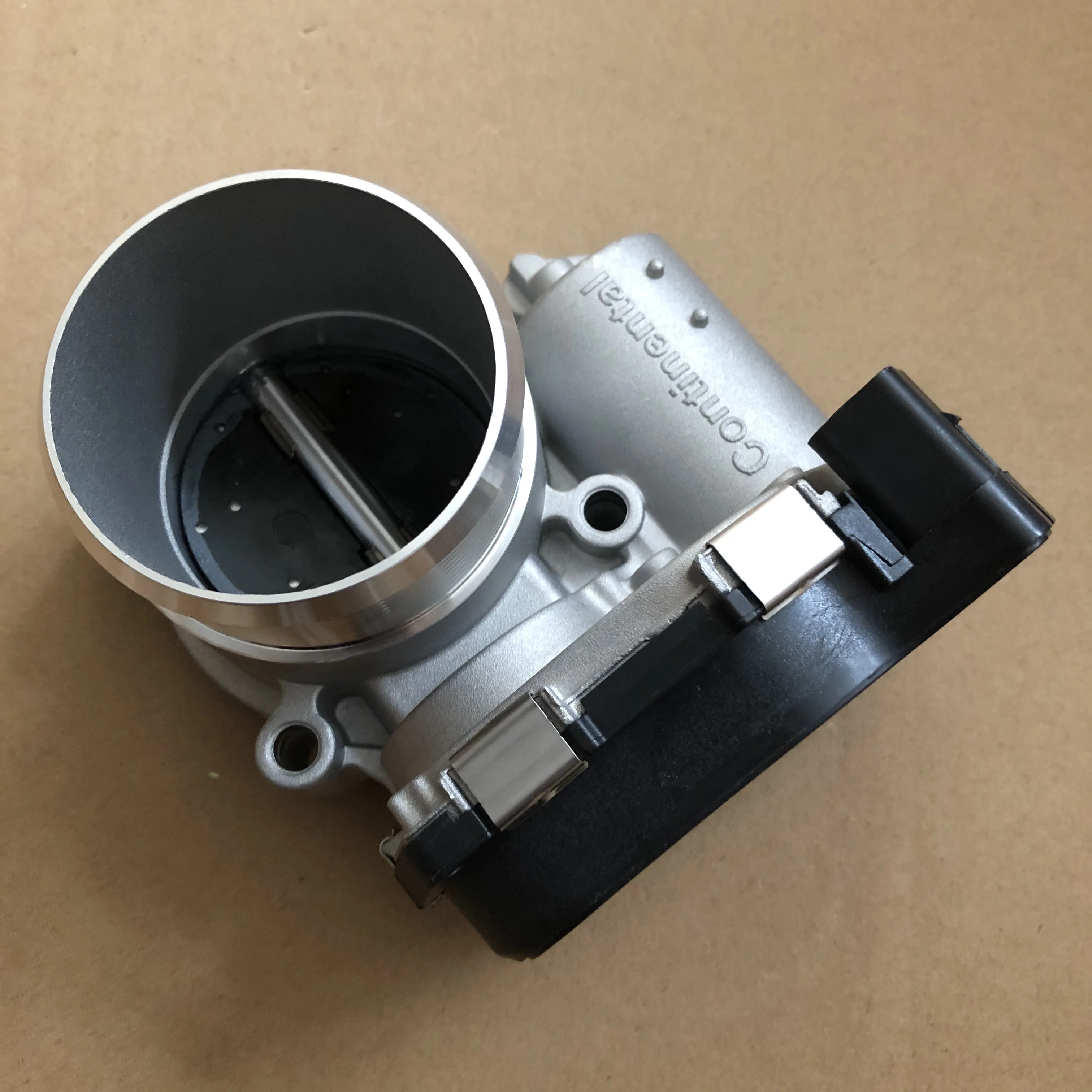

NEW Fuel Injection Throttle Body Assembly For AUDI VW EOS GOLF JETTA PASSAT 2.0T