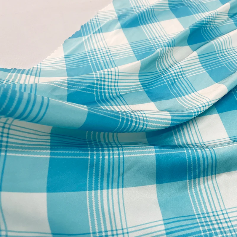 Женская атласная юбка-рубашка из полиэстера с геометрическим принтом - купить по