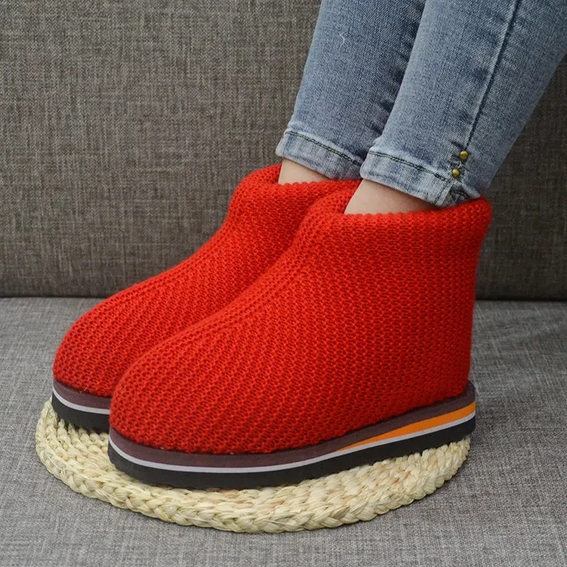 

Unisex Knitted Woolen Booties Shoes For Women 2021 New Autumn Windproof Ladies Ankle Boots Non-slip Indoor Cotton Shoes