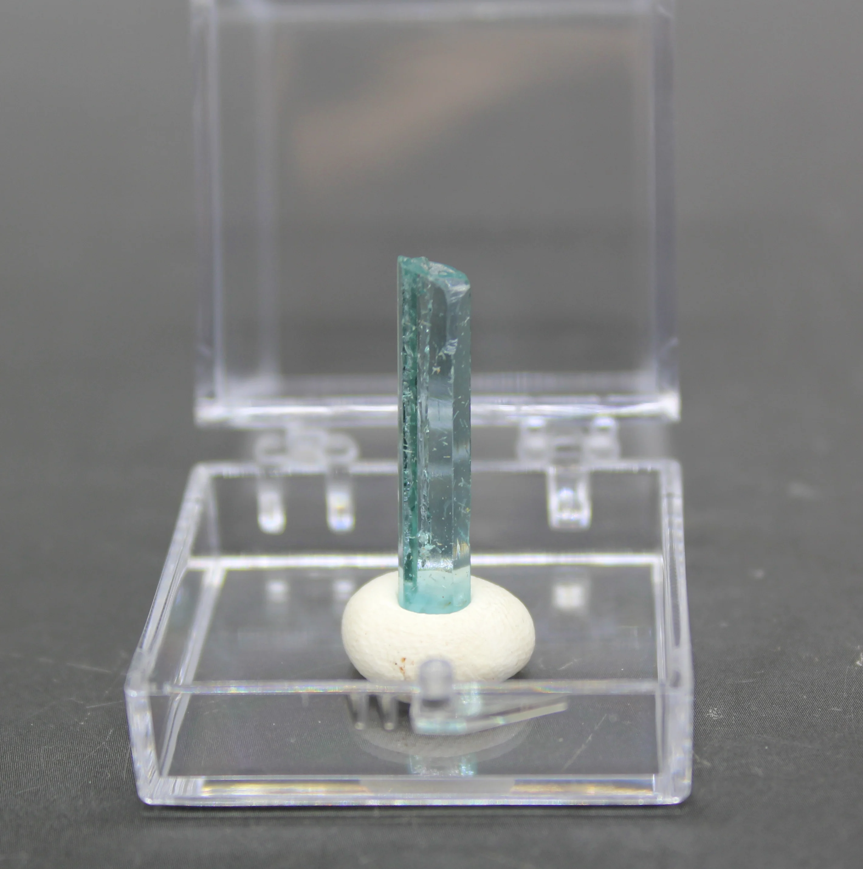 100% Редкий Натуральный Аквамариновый драгоценный камень минеральный образец