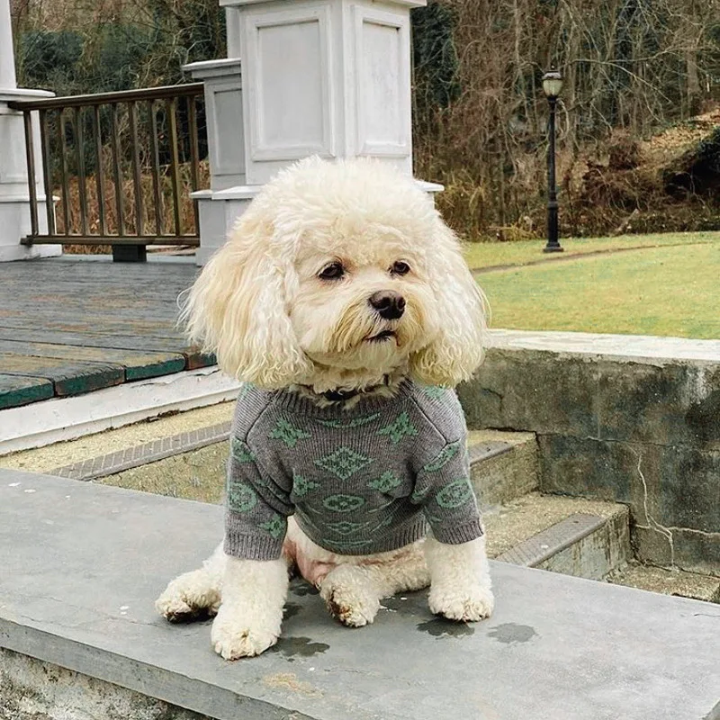 

Dog Outfits Flexible Warm Sweater Dog Apparel for Corgi SchnauzerTeddy Pomeranian Cat Pet Clothes Small dog Sweaters