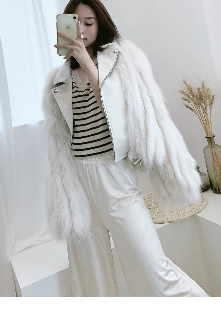 

2020 Winter New Natural Fox Fur Coat Short Section Warm Thickening Real Fox Fur Jacket Fashion Luxury Loose Real Fur Coat Women