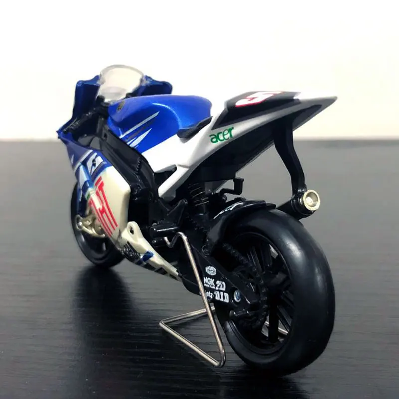 Newray 1/18 масштаб гоночный мотоцикл YAMAHA M1 #5 отлитый под давлением металлический