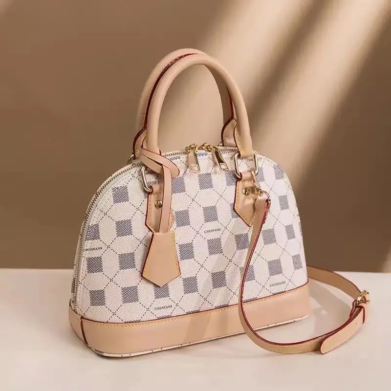 

New Luxury Designer Bag Classic Fashion Plaod Shell Bag Shoulder Bag Messenger Bag Women Handbags Crossbody Bag Female Bag