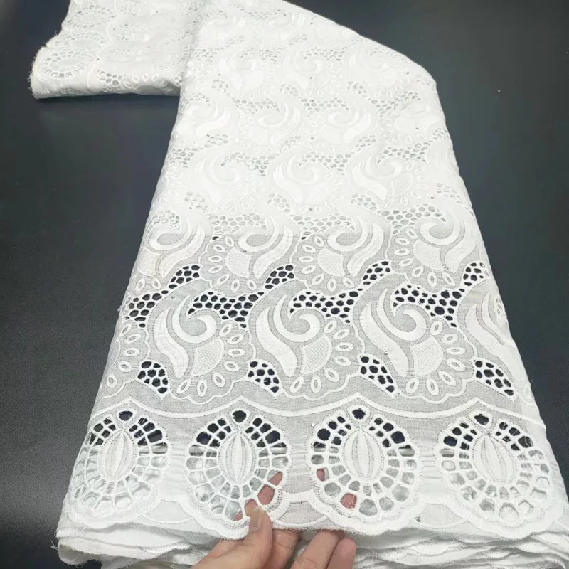 Latest Design 100% Cotton African Lace Fabric 2021 High Quality   Nigerian Swiss Voile In Switzerland