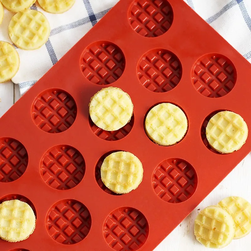 

Silicone Waffle Mold DIY Square Waffle Molds Decorating Tool Practical Chocolate Mold Creative Baking Accessories Waffle Mold