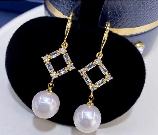 

Jewellery Natural Freshwater pearl Crystal zircon 10-11mm Baroque earrings