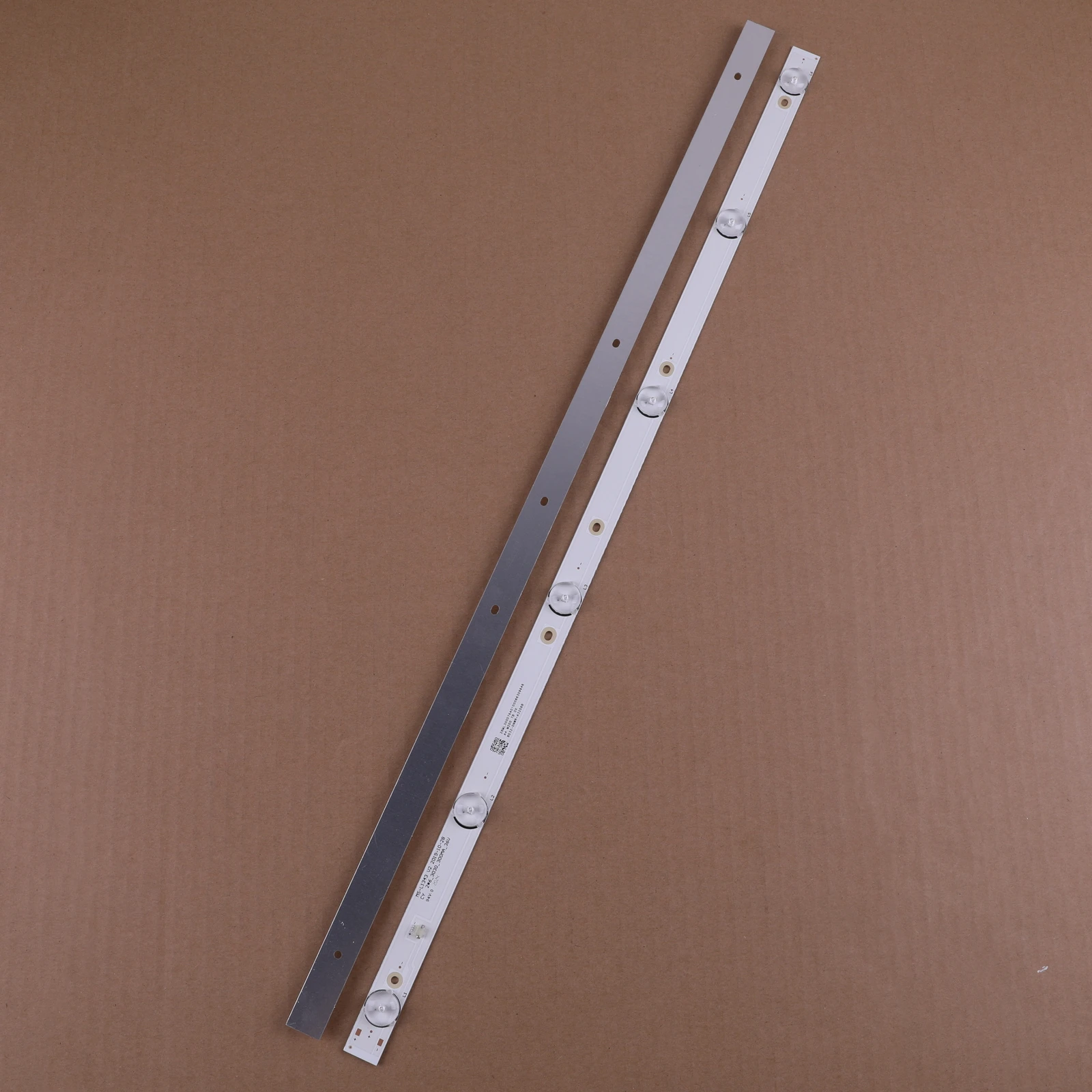

2pcs x32 inch LED Backlight Strip for Tv JL.D32061330-081AS-M FZD-03 E348124 HM 32v MS-L1343 L2202 L1074 6-LEDs 580mm