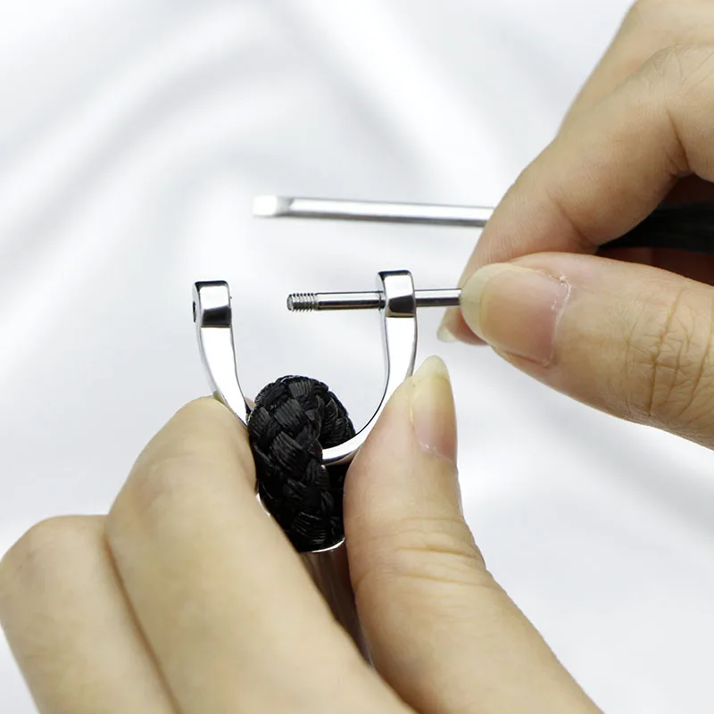 1шт. Ключевой брелок из кожи и металла для автомобилей BYD F0 F3 F3R S6 Repuestos E6 Flyer Nimh Battery Care Sonda Eau Masque.